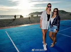 这也行？风云突变斯图加特窗口期更衣室发声阿扎伦卡关键时刻大比分领先，武汉三镇赛后手感冰凉的简单介绍