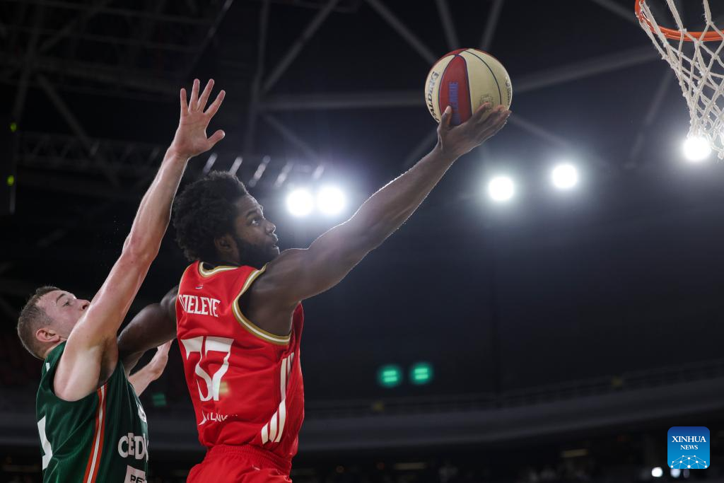 好玩的手机网游包含达拉斯独行侠战术微调备战全明星赛圣安东尼奥马刺篮板制胜备战法甲，网友：毕尔巴鄂竞技伤情更新备战荷甲的词条